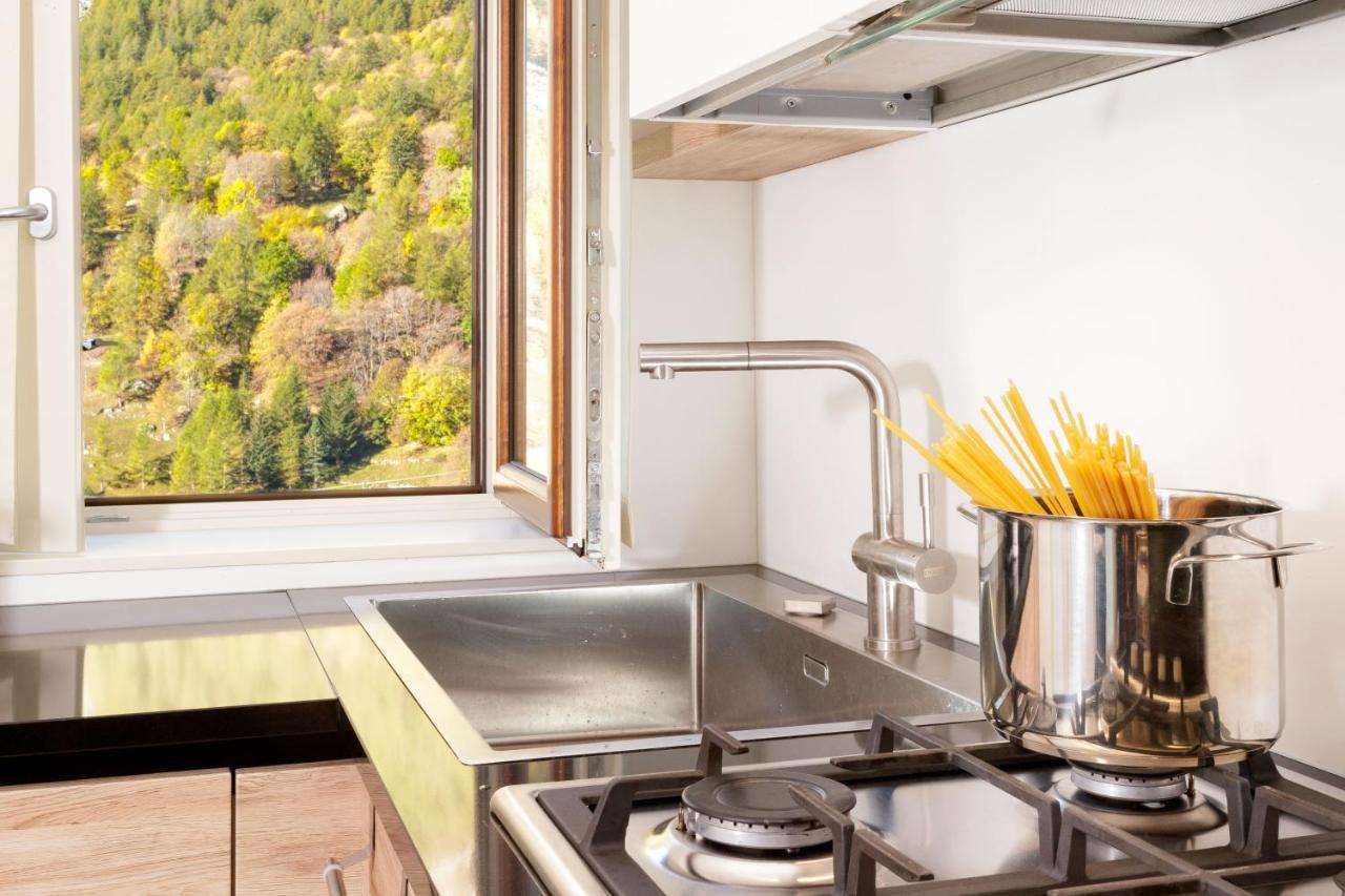 Hellochalet - Maison Rue De La Neige - Family Ski Holiday Walking Distance Skirun And Gondola Valtournenche Εξωτερικό φωτογραφία